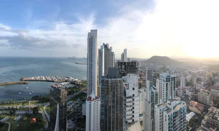 ok.com: Assisting New Immigrants with Local Job Matching, Welcome Housing, Reliable Used Cars, and Cultural Integration Services